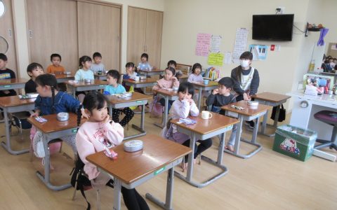 今週の子ども達(^O^)明日は、秋祭りに参加します。（年長組）応援よろしくお願いします。